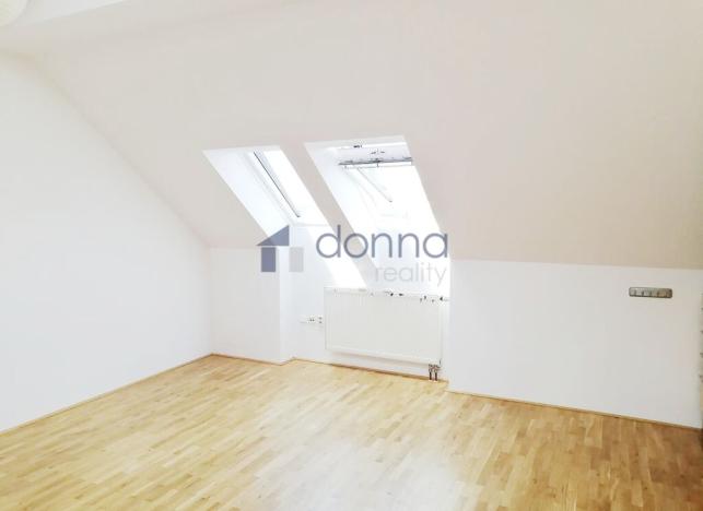 Pronájem bytu 2+kk, Praha, Bořivojova, 44 m2