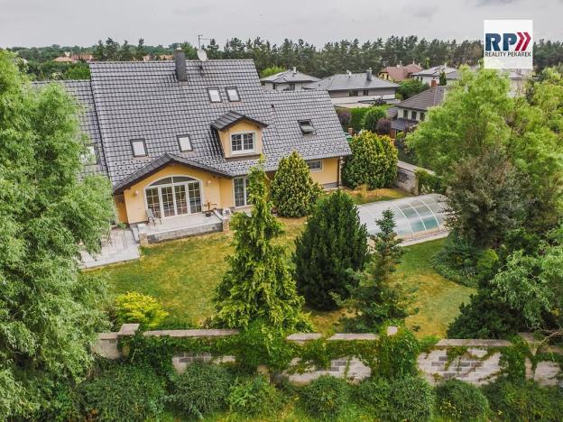 Prodej rodinného domu, Šestajovice, Potoční, 320 m2
