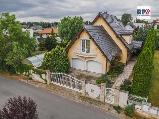 Prodej rodinného domu, Šestajovice, Potoční, 320 m2