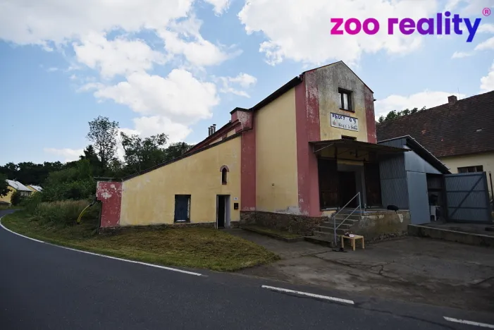 Prodej výrobních prostor, Libějovice, 1065 m2