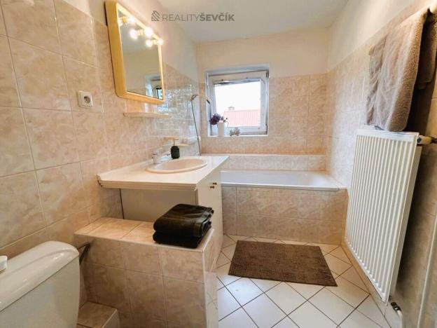 Prodej rodinného domu, Hluboká nad Vltavou, Mánesova, 338 m2