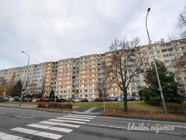 Pronájem bytu 3+kk, Praha - Petrovice, Rezlerova, 65 m2