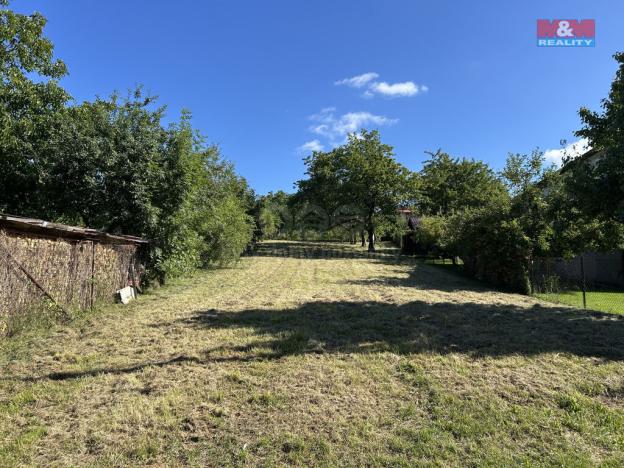 Prodej pozemku pro bydlení, Lešná, 765 m2