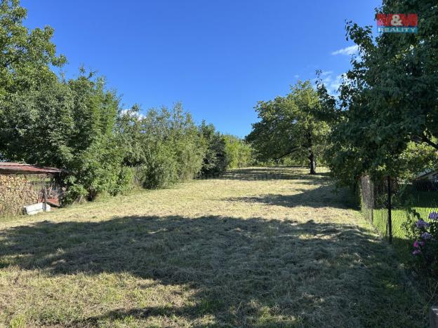 Prodej pozemku pro bydlení, Lešná, 765 m2