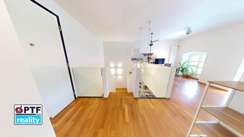 Pronájem bytu 4+kk, Praha - Karlín, Šaldova, 90 m2