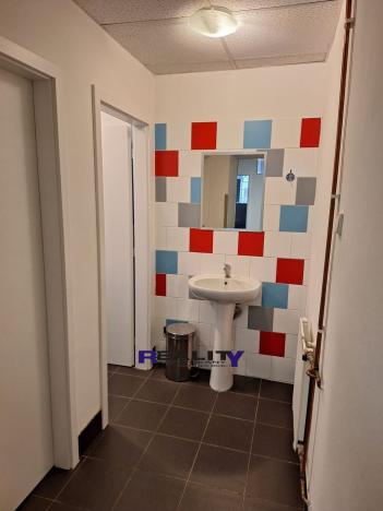 Pronájem kanceláře, Žatec, náměstí Svobody, 20 m2