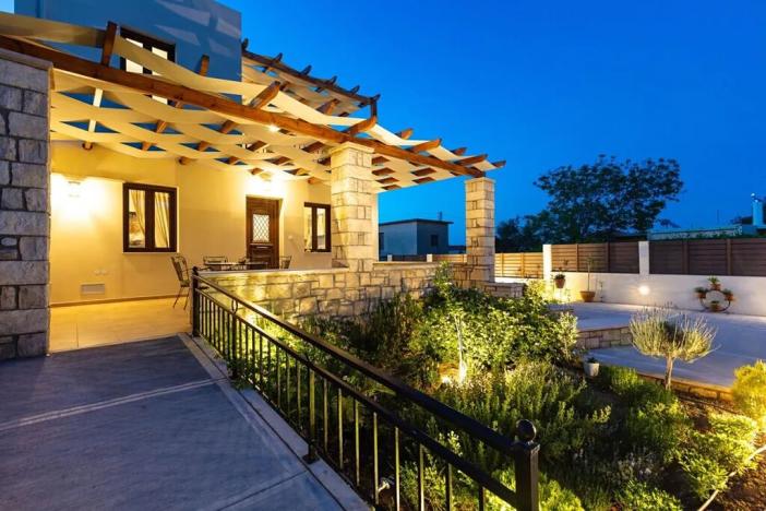 Prodej vily, Roustika, Řecko, 180 m2