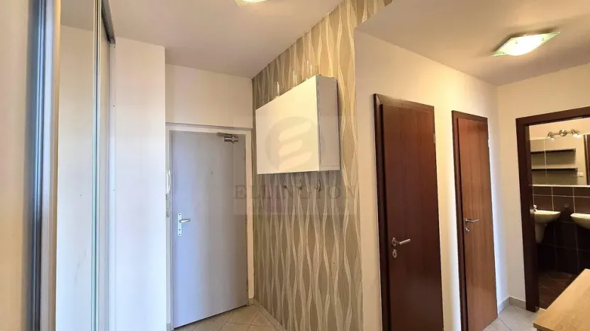 Pronájem bytu 2+kk, Praha - Hrdlořezy, Nad Smetankou, 65 m2