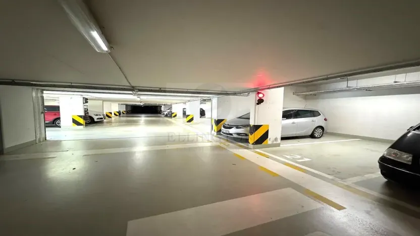 Pronájem bytu 2+kk, Praha - Hrdlořezy, Nad Smetankou, 65 m2