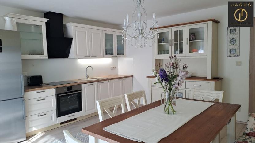 Prodej rodinného domu, Karlovy Vary, Sopečná, 350 m2