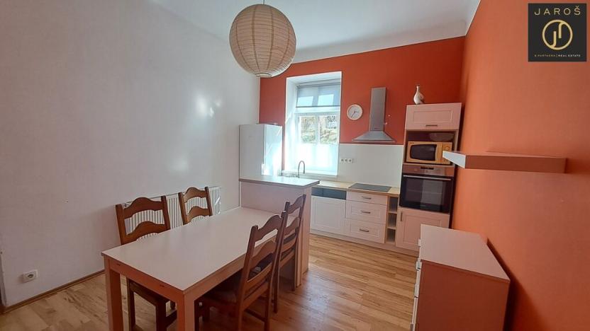 Prodej bytu 2+1, Karlovy Vary, Stará Kysibelská, 67 m2