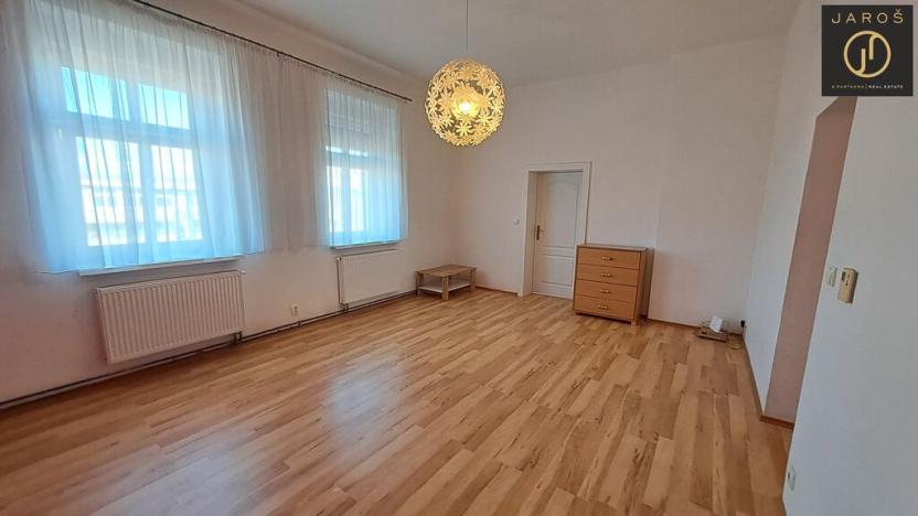 Prodej bytu 2+1, Karlovy Vary, Stará Kysibelská, 67 m2