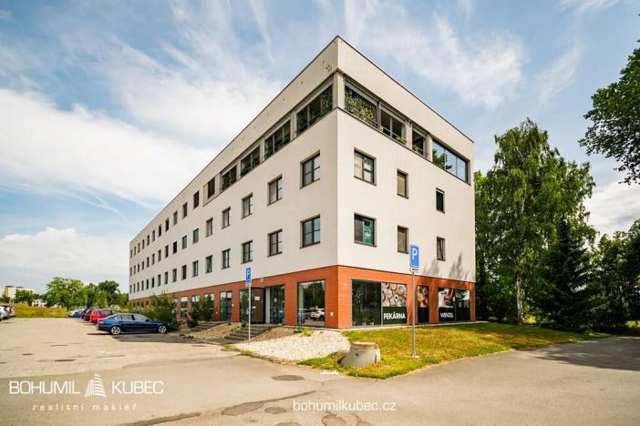 Pronájem bytu 1+kk, Tábor, Kpt. Jaroše, 27 m2