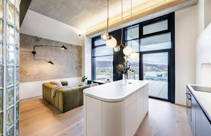 Prodej bytu 2+kk, Praha - Modřany, Československého exilu, 55 m2