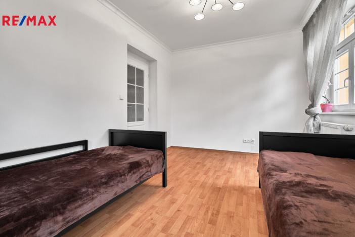 Prodej bytu 3+1, Karlovy Vary, Raisova, 118 m2