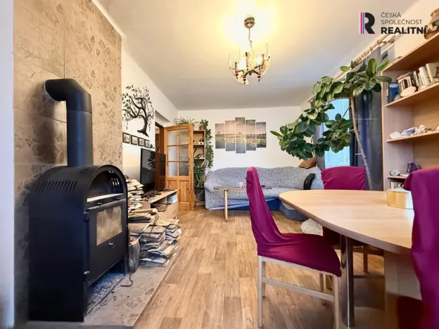 Prodej bytu 3+1, Mirotice - Strážovice, 75 m2