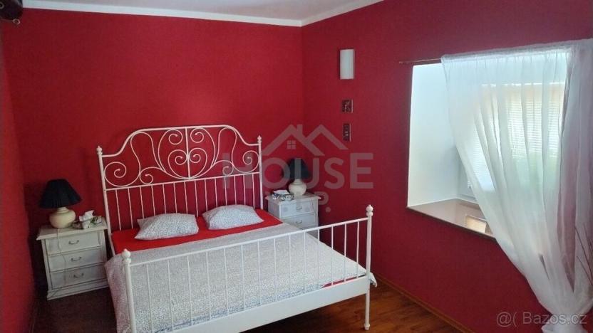 Prodej vícegeneračního domu, Hýskov, Prostřední, 203 m2