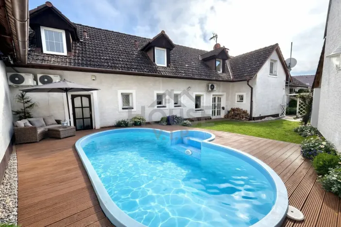 Prodej vícegeneračního domu, Hýskov, Prostřední, 239 m2