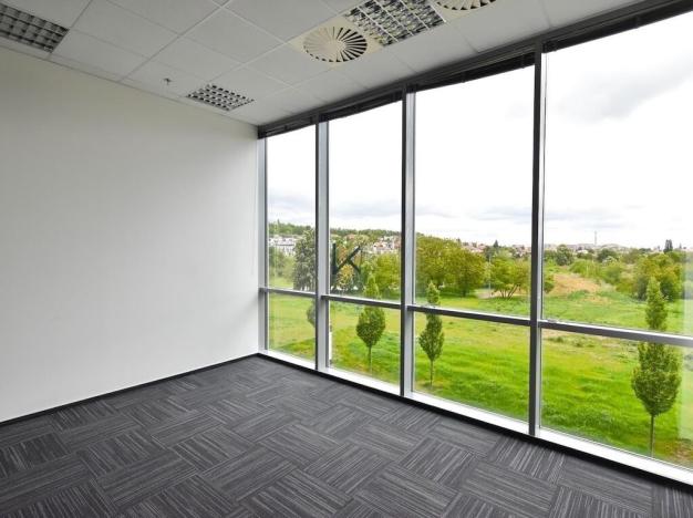 Pronájem kanceláře, Praha - Stodůlky, Bucharova, 2870 m2