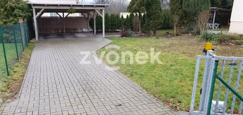 Pronájem bytu 2+1, Zlín - Kostelec, Lešenská, 78 m2