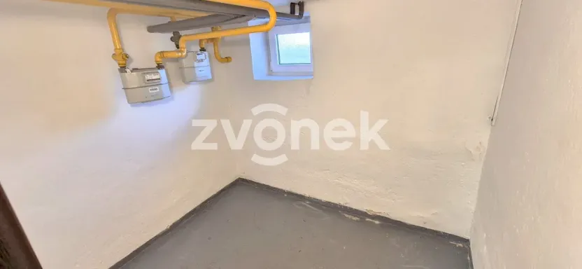 Pronájem bytu 2+1, Zlín - Kostelec, Lešenská, 78 m2