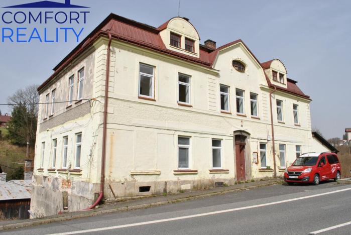 Prodej rodinného domu, Loužnice, 561 m2