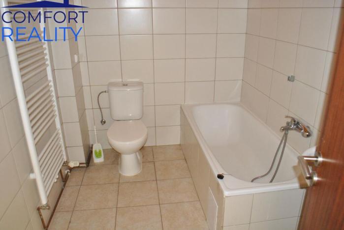 Prodej rodinného domu, Loužnice, 561 m2