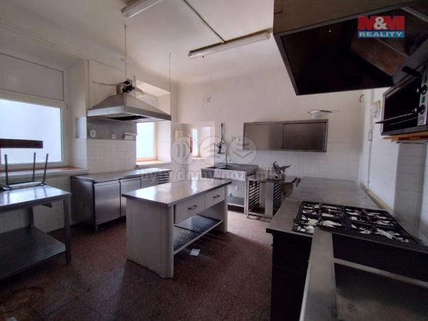 Prodej obchodního prostoru, Frenštát pod Radhoštěm, Střelniční, 450 m2