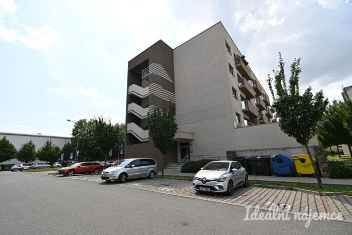 Pronájem bytu 1+kk, Brno - Slatina, Kigginsova, 40 m2