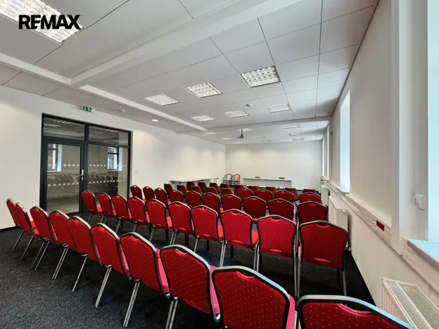 Pronájem kanceláře, Písek - Pražské Předměstí, Vladislavova, 650 m2