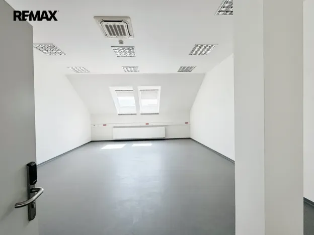 Pronájem kanceláře, Písek - Pražské Předměstí, Vladislavova, 40 m2