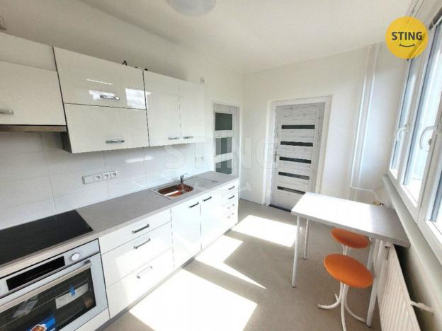 Pronájem bytu 1+1, Opava, Zeyerova, 35 m2