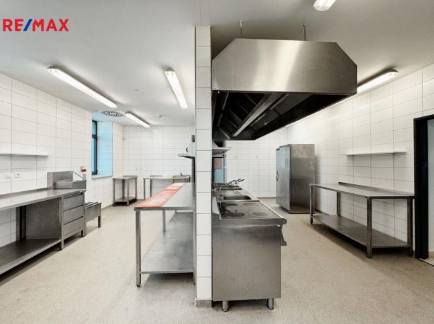 Pronájem restaurace, Písek - Pražské Předměstí, Vladislavova, 362 m2