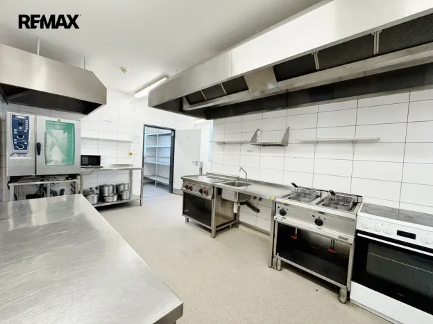 Pronájem restaurace, Písek - Pražské Předměstí, Vladislavova, 362 m2