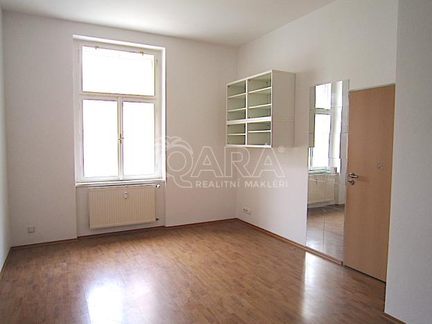 Prodej bytu 2+kk, Praha - Holešovice, Dělnická, 54 m2