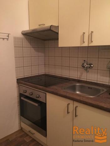 Prodej bytu 2+1, Otrokovice, Zámostí, 55 m2