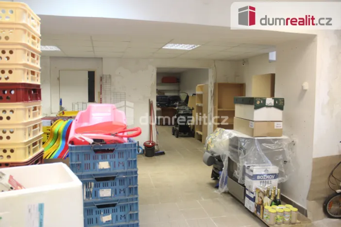 Pronájem obchodního prostoru, Jáchymov, náměstí Republiky, 150 m2