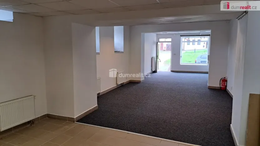 Pronájem obchodního prostoru, Jáchymov, náměstí Republiky, 150 m2