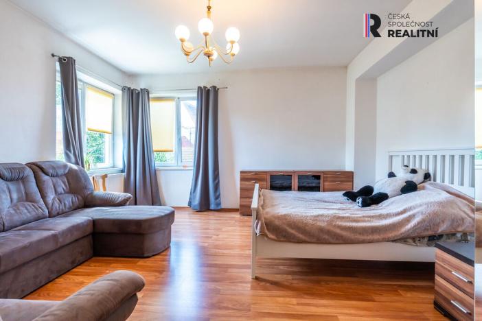 Prodej rodinného domu, Jevišovice, 420 m2