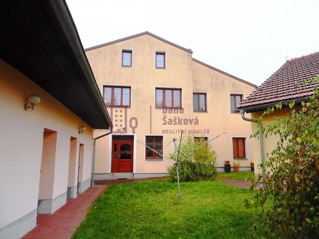 Pronájem bytu 1+1, Jindřichův Hradec, Bratrská, 40 m2