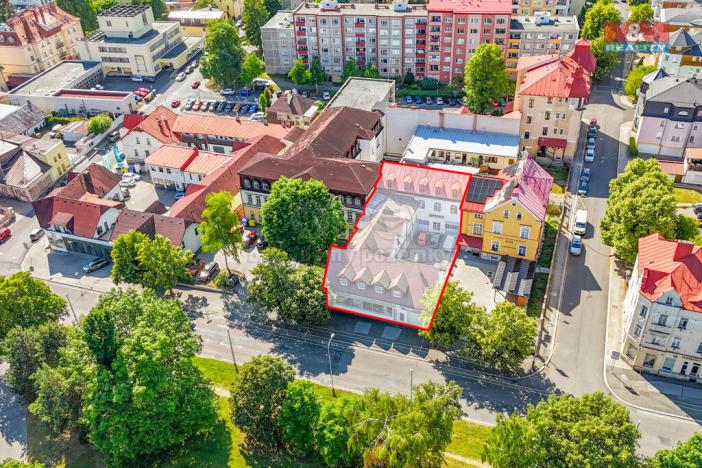 Prodej obchodního prostoru, Mariánské Lázně, Hlavní třída, 932 m2