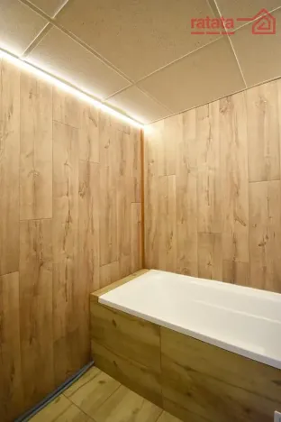 Pronájem bytu 2+1, Chomutov, Zahradní, 60 m2