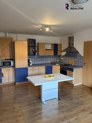Prodej bytu 4+kk, Karlovy Vary - Rybáře, Sokolovská, 75 m2