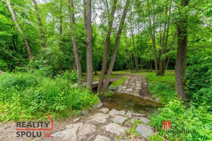 Prodej zahrady, Praha - Koloděje, 2143 m2