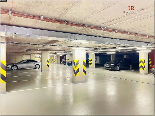 Pronájem kanceláře, Praha - Smíchov, Grafická, 57 m2