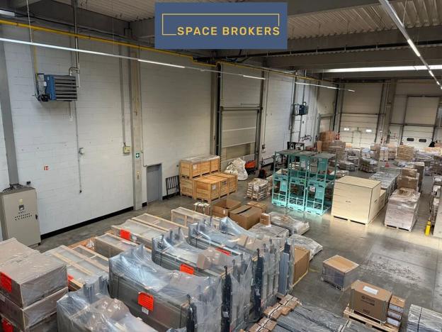 Pronájem skladu, Brno, 2655 m2