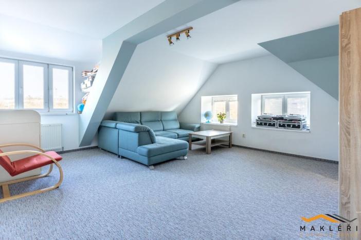 Prodej bytu 2+1, Jihlava, Na Vyhlídce, 68 m2