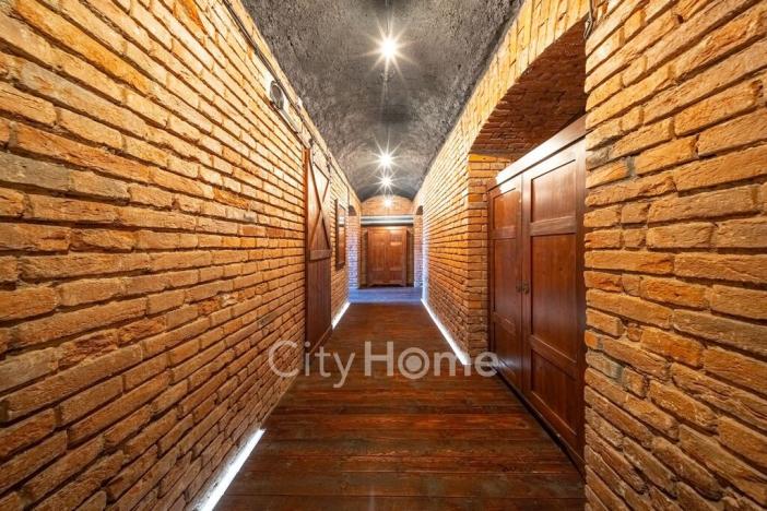 Prodej obchodního prostoru, Praha - Malá Strana, Mělnická, 95 m2