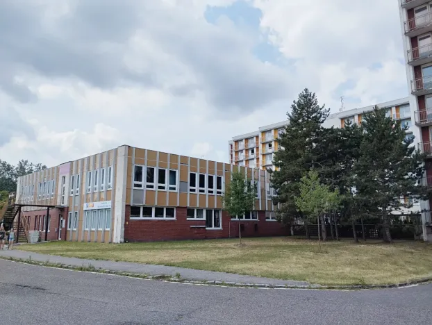 Prodej - jiné, Hradec Králové, Jana Masaryka, 3000 m2