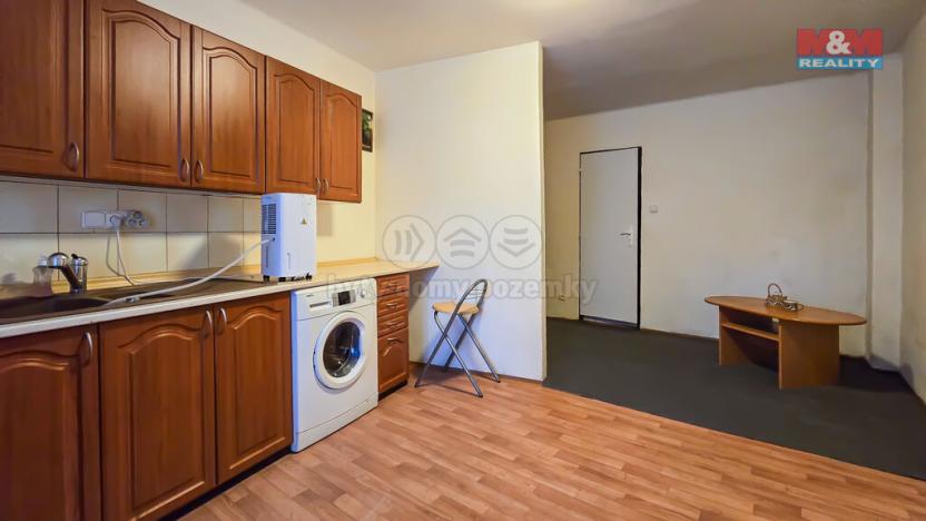 Pronájem bytu 1+kk, Mšecké Žehrovice, 21 m2